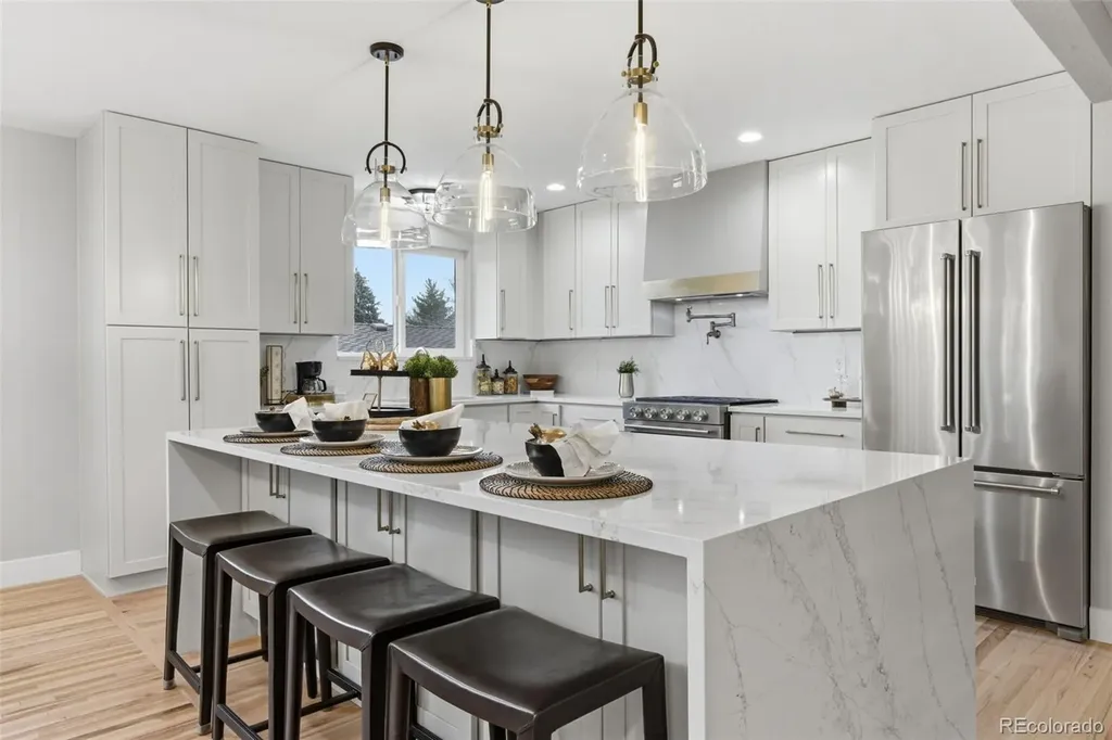 3111 S Holly Place Denver CO 80222
