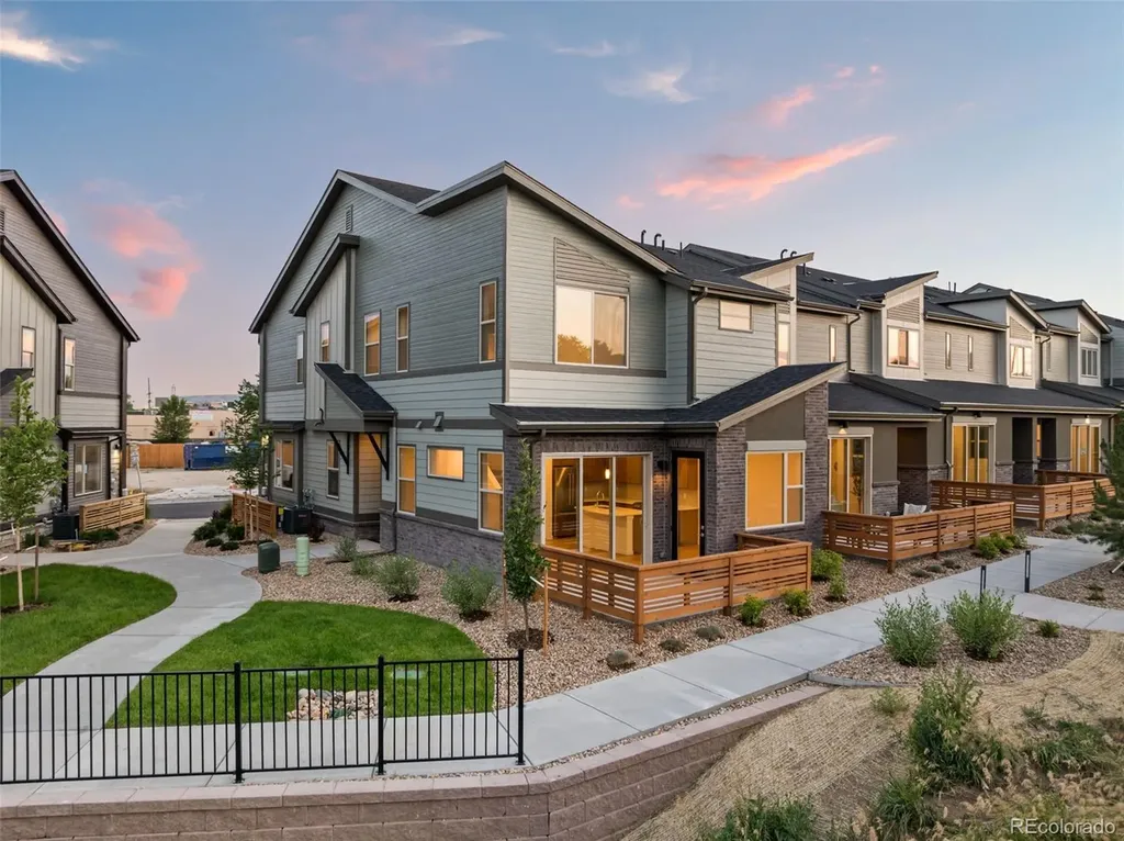 W 58th Court Arvada CO 80004