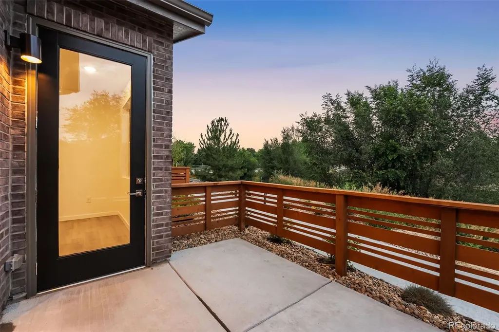 W 58th Court Arvada CO 80004