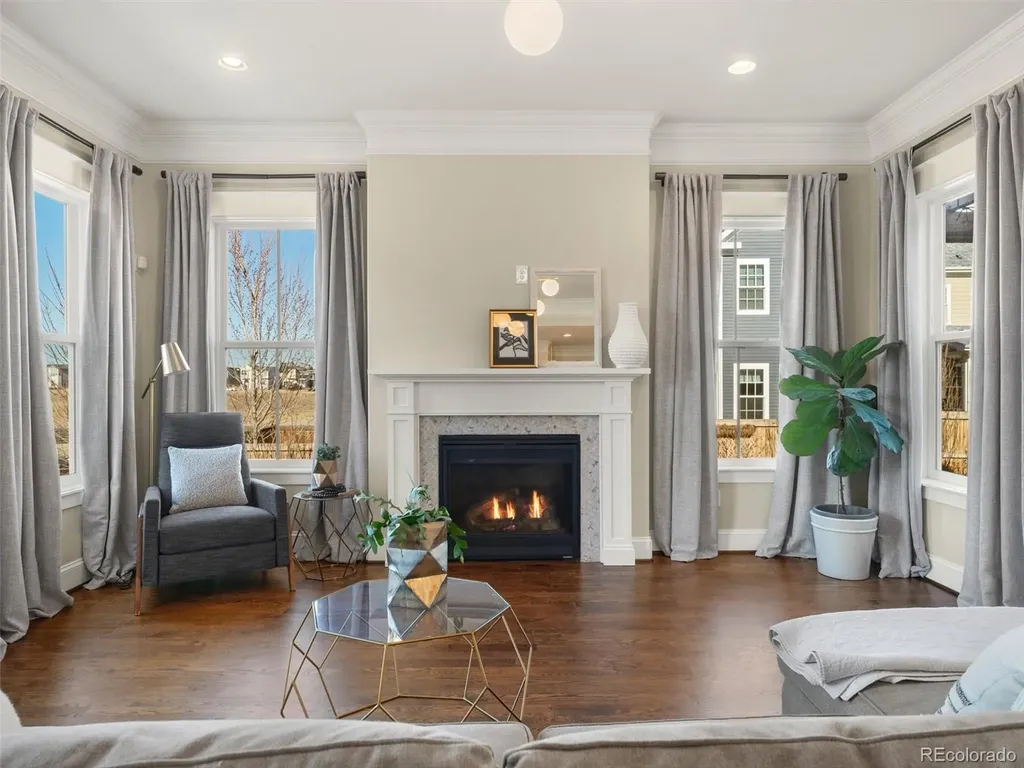 6092 Chester Street Denver CO 80238