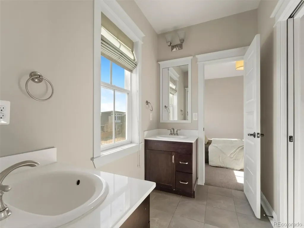 6092 Chester Street Denver CO 80238