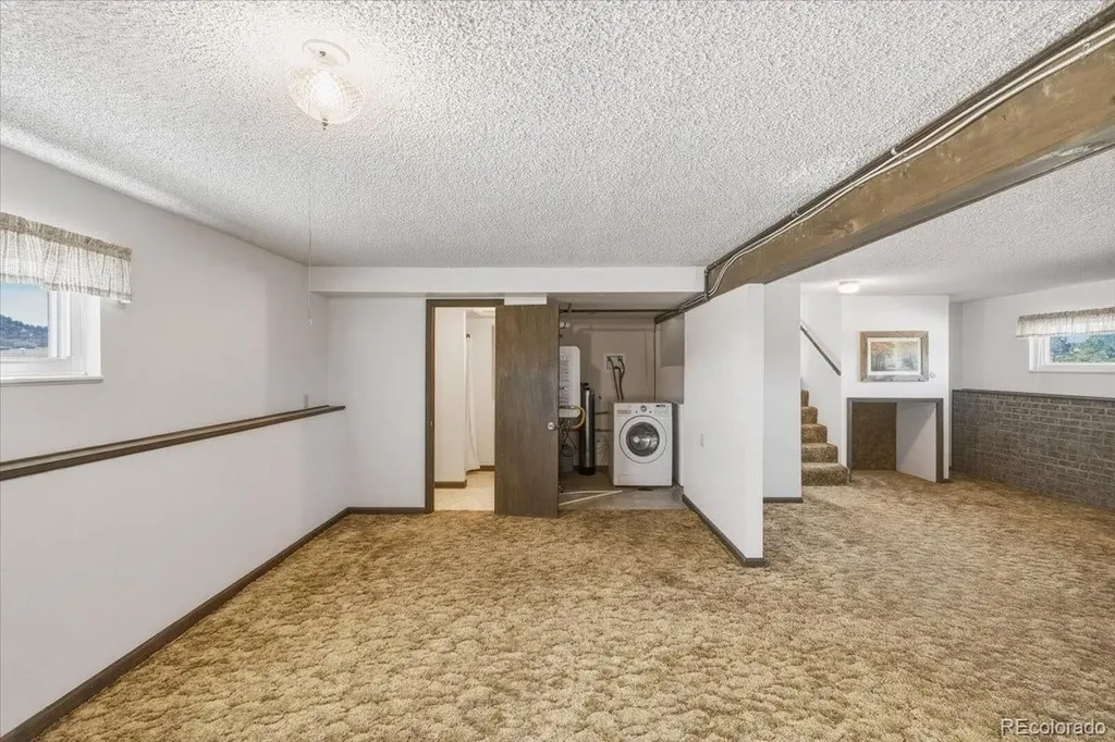 12720 Mesa View Road Larkspur CO 80118