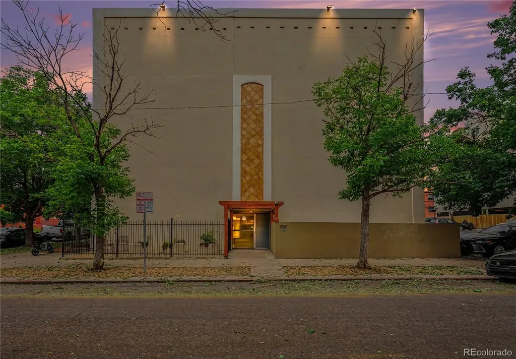 1390 N Emerson Street Denver CO 80218