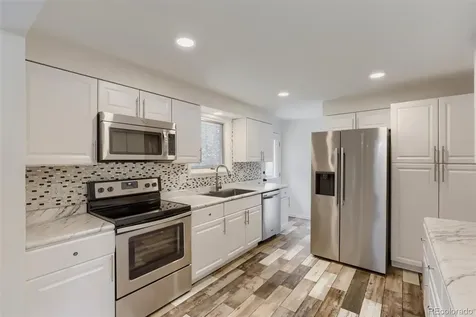 689 Jasper Street Aurora CO 80011