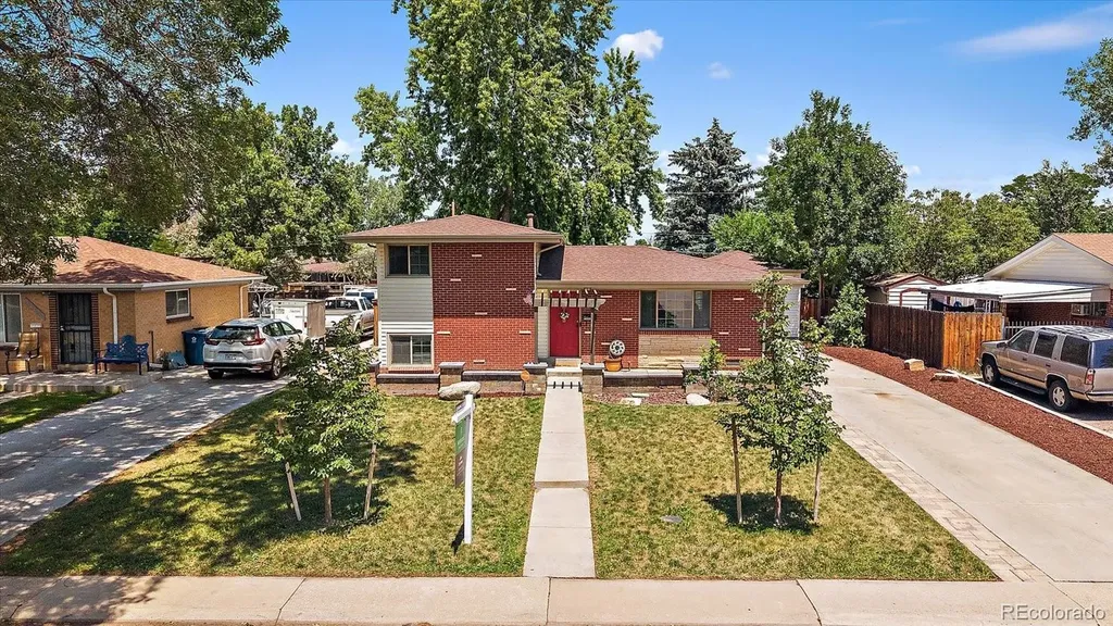 12303 E Park Lane Drive Aurora CO 80011