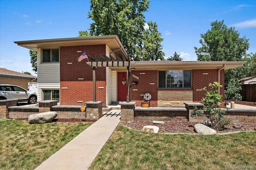 12303 E Park Lane Drive Aurora CO 80011