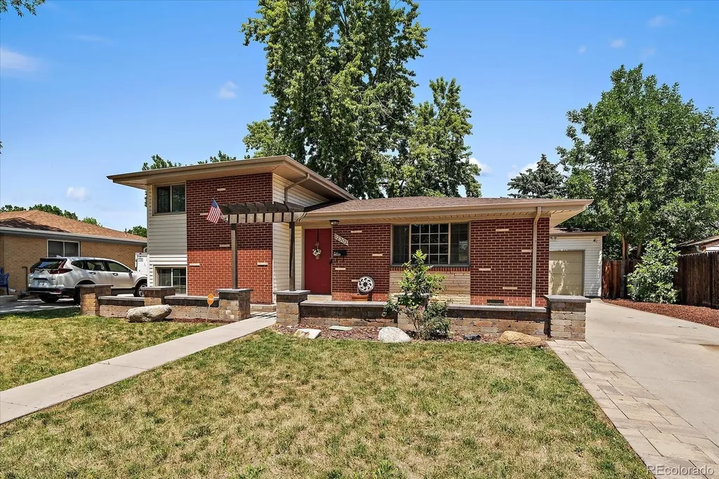 12303 E Park Lane Drive Aurora CO 80011