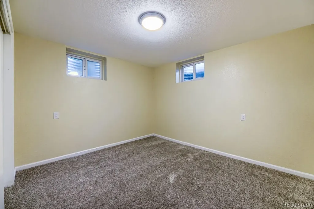 1477 S Brentwood Street Lakewood CO 80232