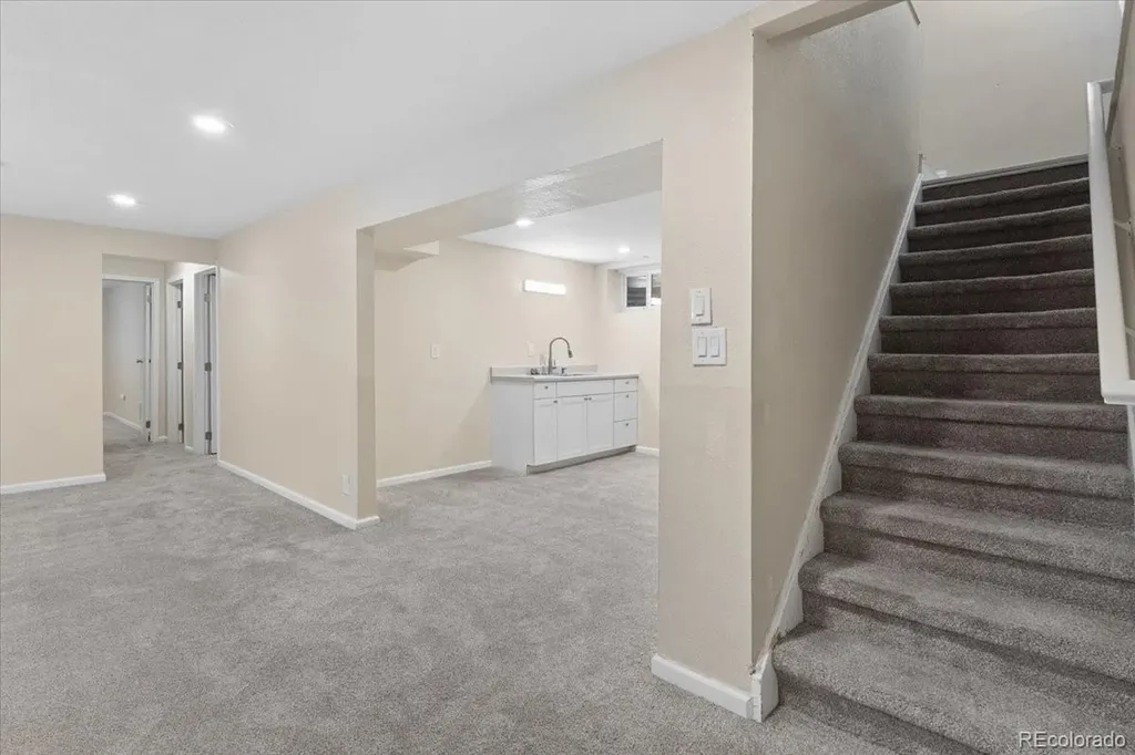 1477 S Brentwood Street Lakewood CO 80232