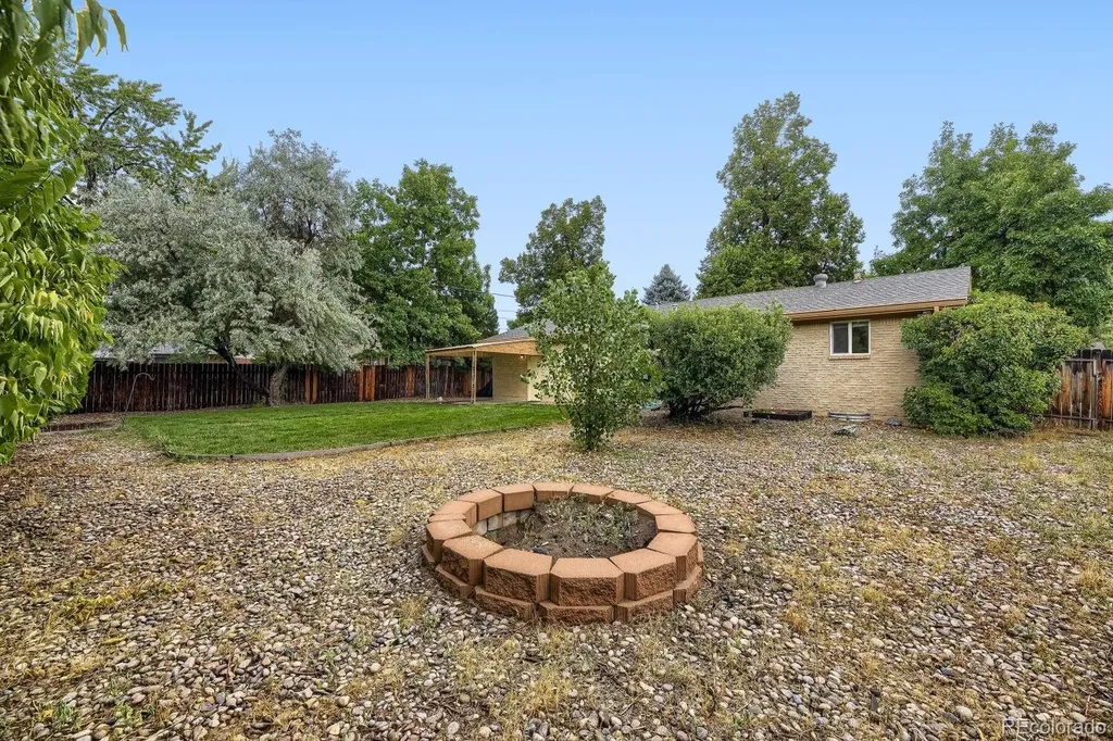 1477 S Brentwood Street Lakewood CO 80232