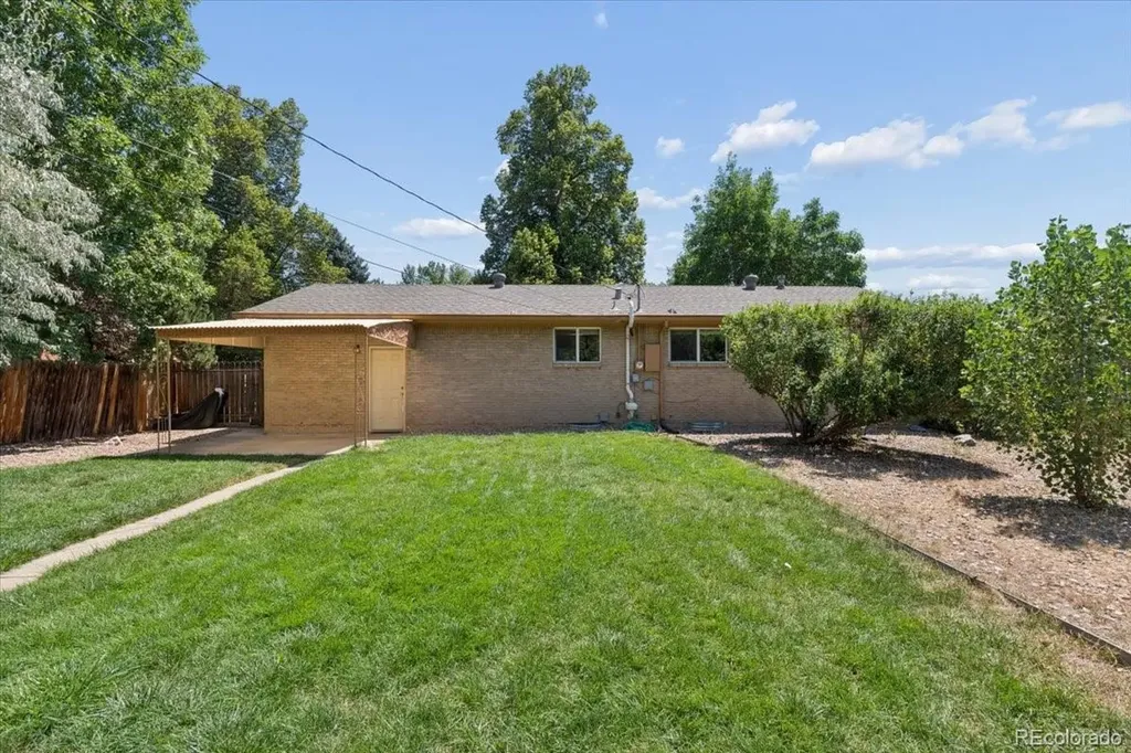 1477 S Brentwood Street Lakewood CO 80232
