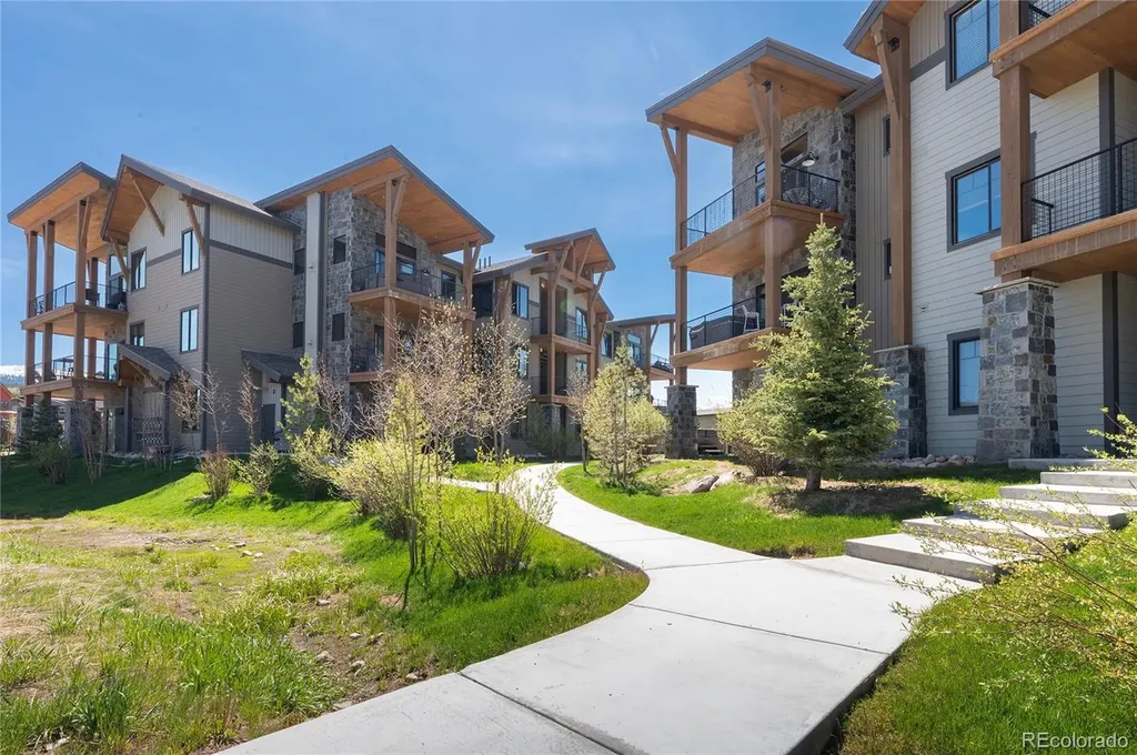 16 Springview Lane Fraser CO 80442