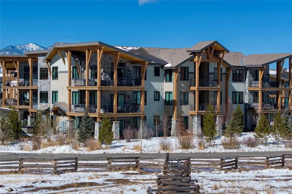 16 Springview Lane Fraser CO 80442