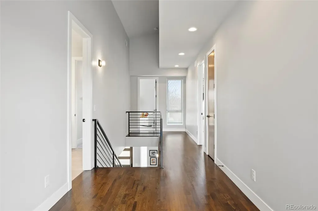 3083 S Cherry Way Denver CO 80222