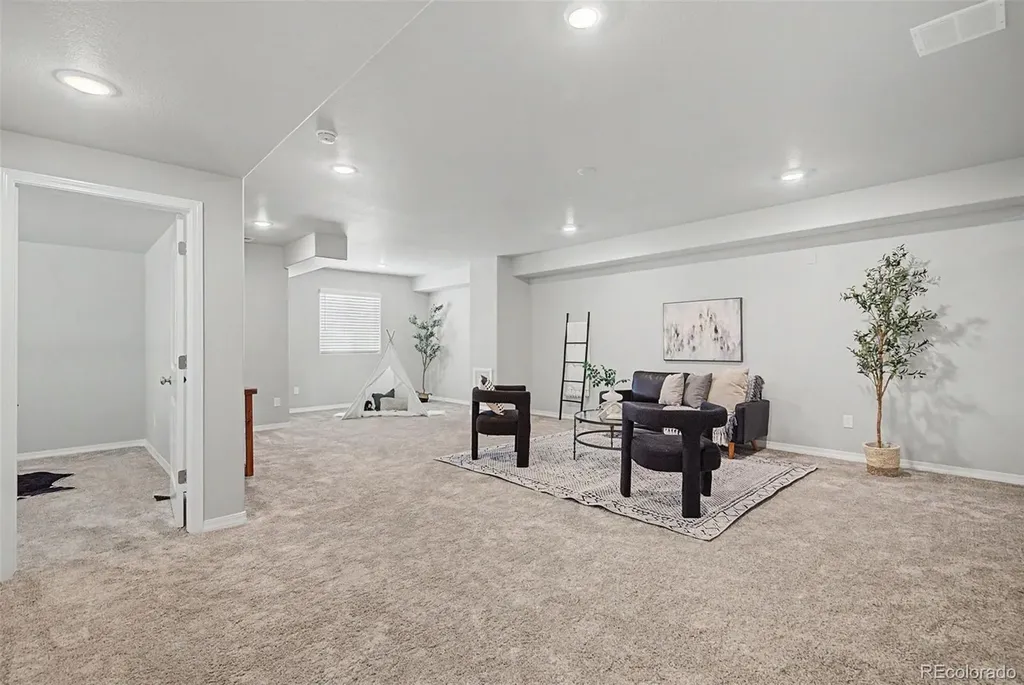 5767 Heathland Terrace Colorado Springs CO 80917