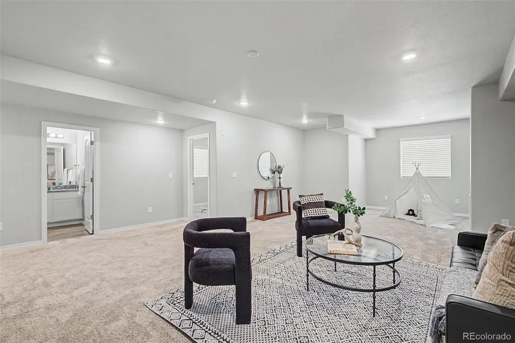 5767 Heathland Terrace Colorado Springs CO 80917