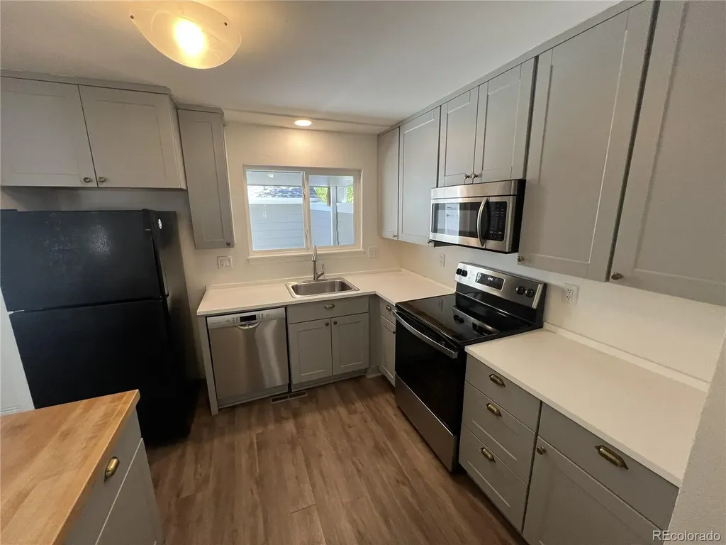 7052 E Briarwood Drive Centennial CO 80112