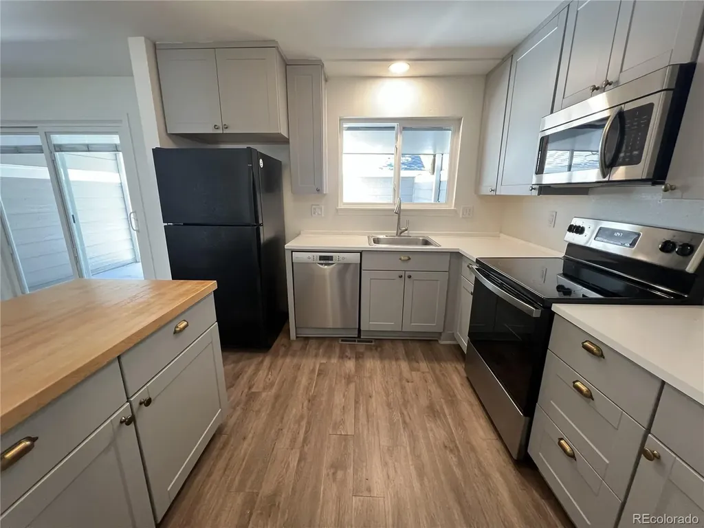 7052 E Briarwood Drive Centennial CO 80112