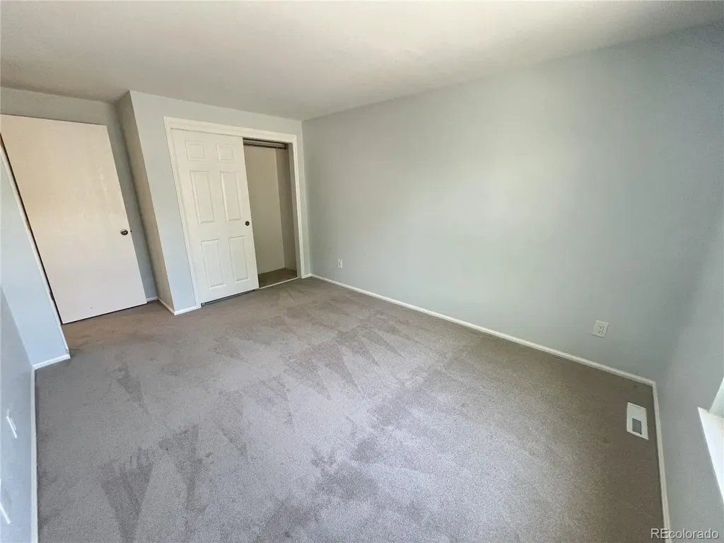 7052 E Briarwood Drive Centennial CO 80112