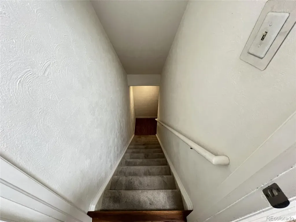 7052 E Briarwood Drive Centennial CO 80112