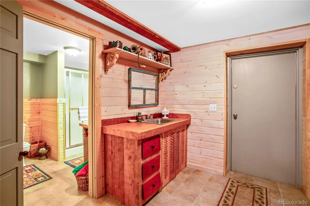22590 County Road 292a Nathrop CO 81236