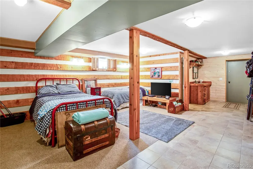 22590 County Road 292a Nathrop CO 81236
