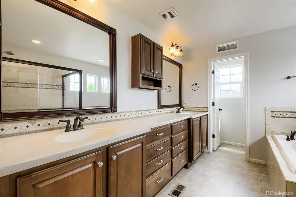 5560 Killarney Court Denver CO 80249