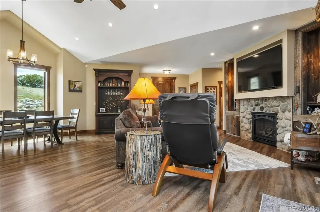 14978 Mary Murphy Drive Nathrop CO 81236