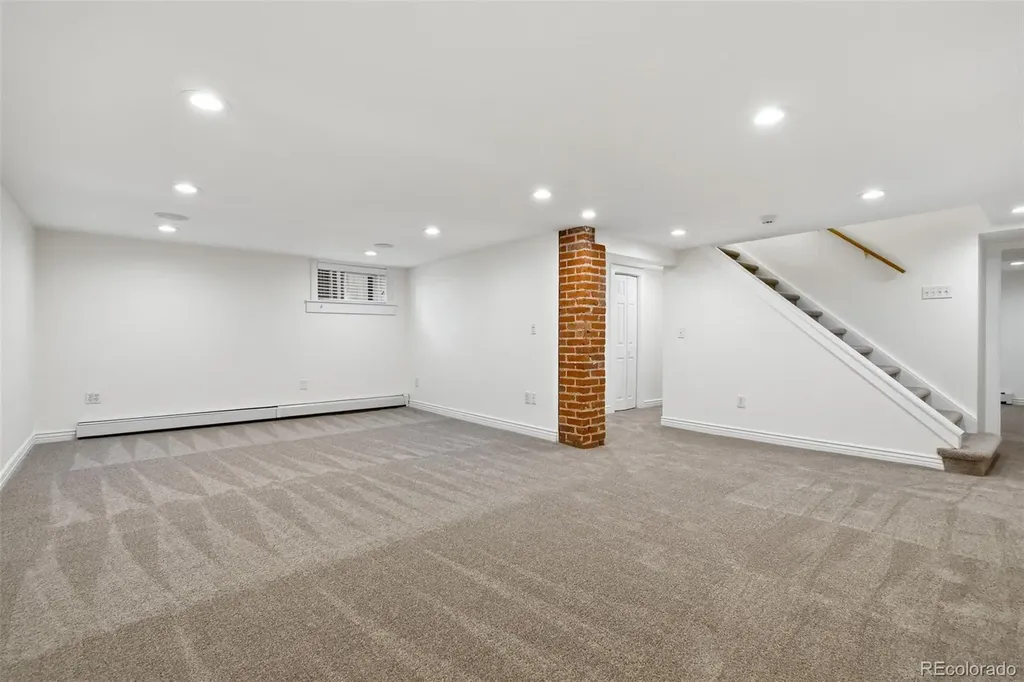 915 S Downing Street Denver CO 80209