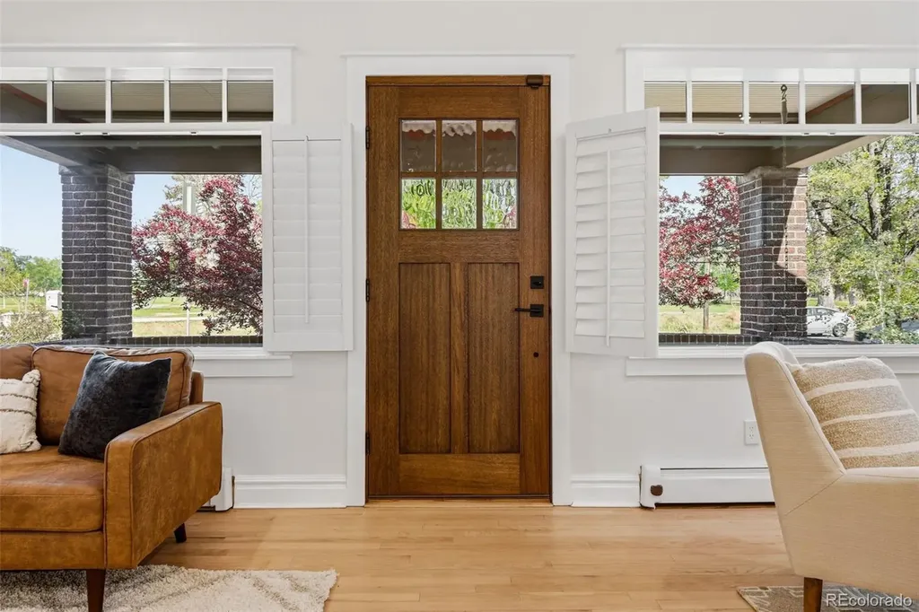 915 S Downing Street Denver CO 80209