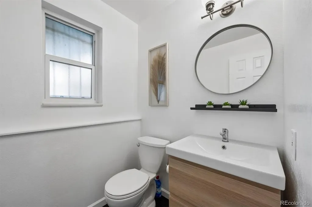13805 W 67th Place Arvada CO 80004