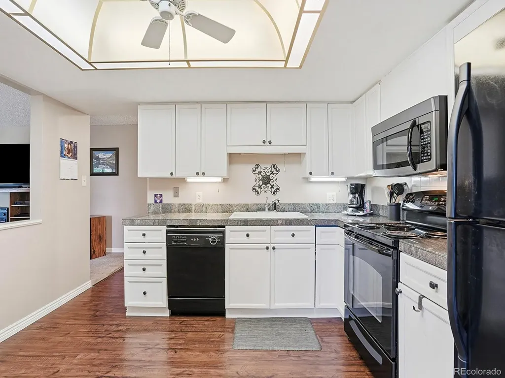 13691 E Marina Drive Aurora CO 80014