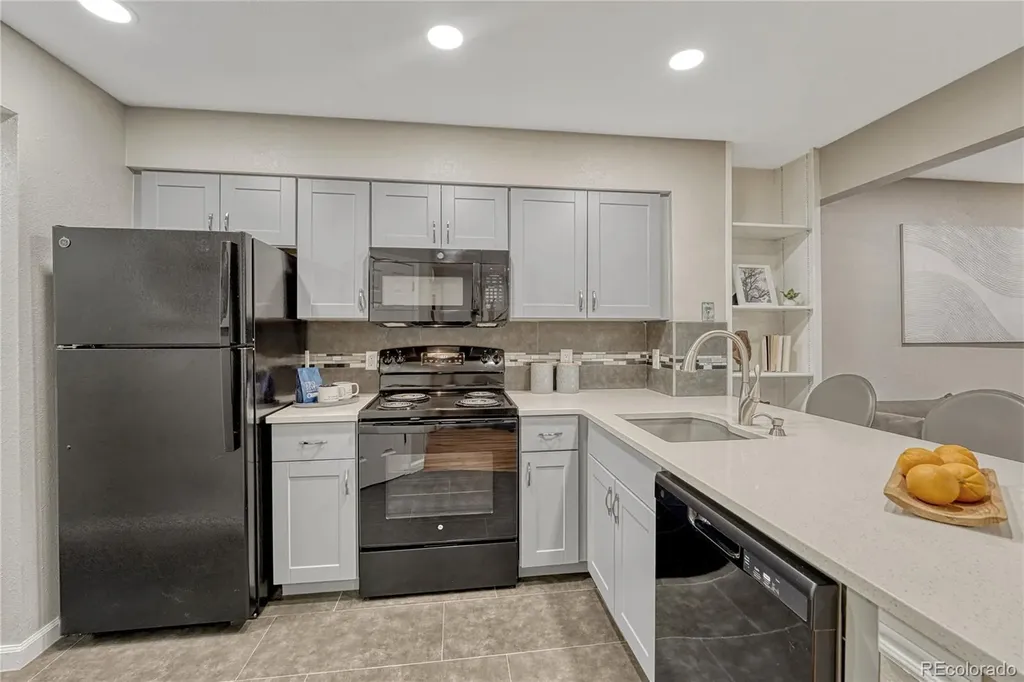 4872 E Kentucky Avenue Denver CO 80246