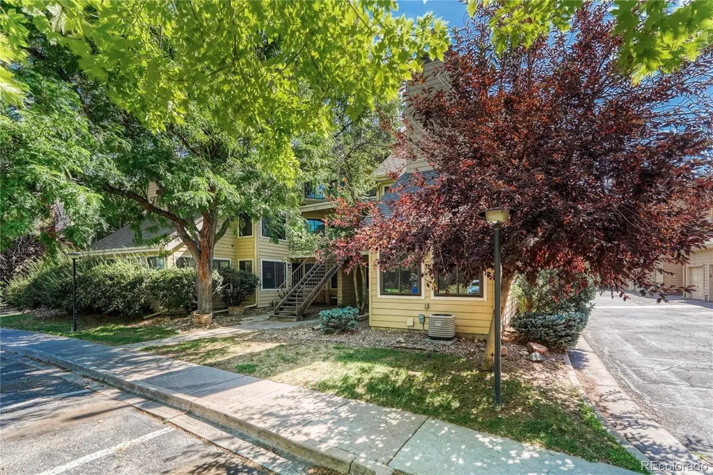 4872 E Kentucky Avenue Denver CO 80246