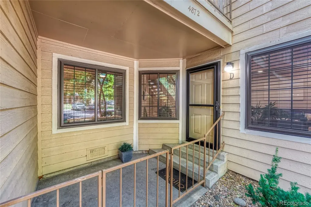 4872 E Kentucky Avenue Denver CO 80246