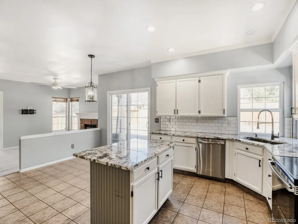 16623 E Powers Place Centennial CO 80015