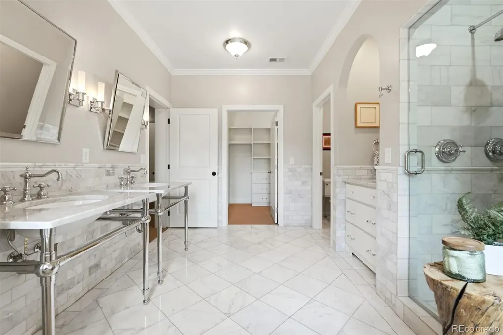 736 Ivy Street Denver CO 80220