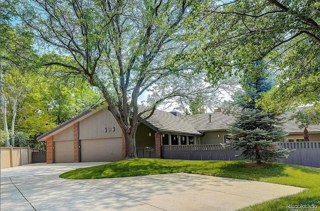 Greenwood Village CO, 27 Beacon Hill Lane