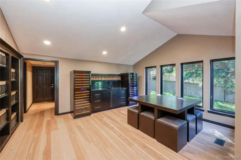 27 Beacon Hill Lane Greenwood Village CO 80111