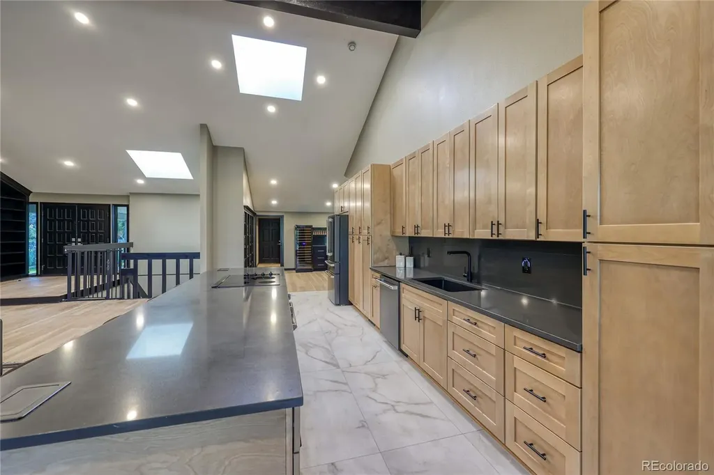 27 Beacon Hill Lane Greenwood Village CO 80111