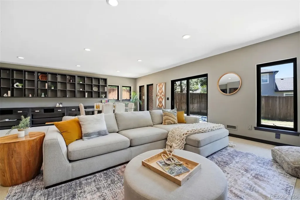 27 Beacon Hill Lane Greenwood Village CO 80111