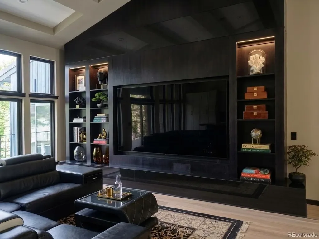 27 Beacon Hill Lane Greenwood Village CO 80111