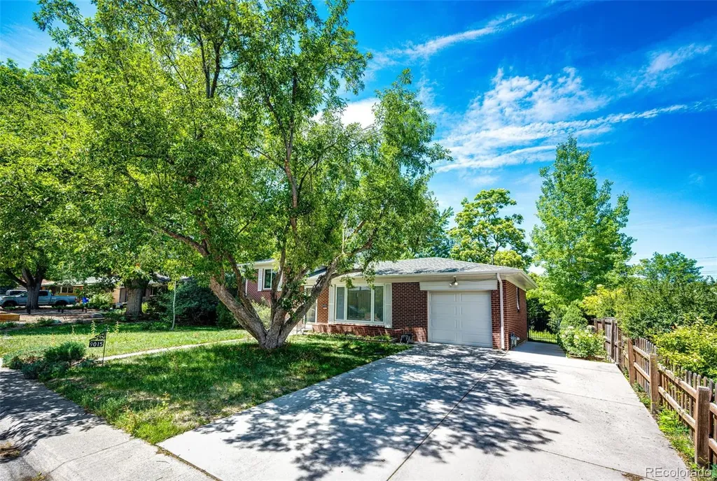 9015 W 4th Place Lakewood CO 80226