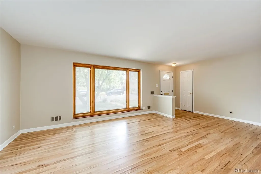9015 W 4th Place Lakewood CO 80226