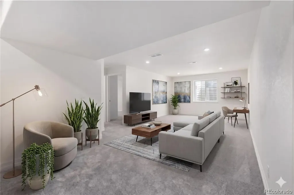 20422 E 52nd Avenue Denver CO 80249