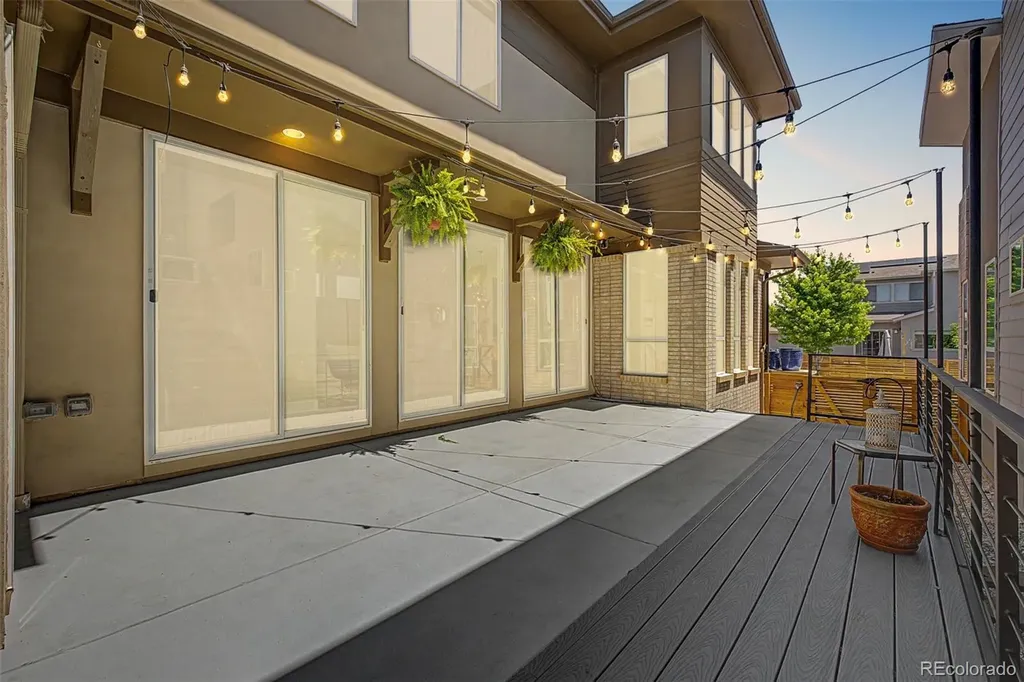 6707 Mariposa Court Denver CO 80221
