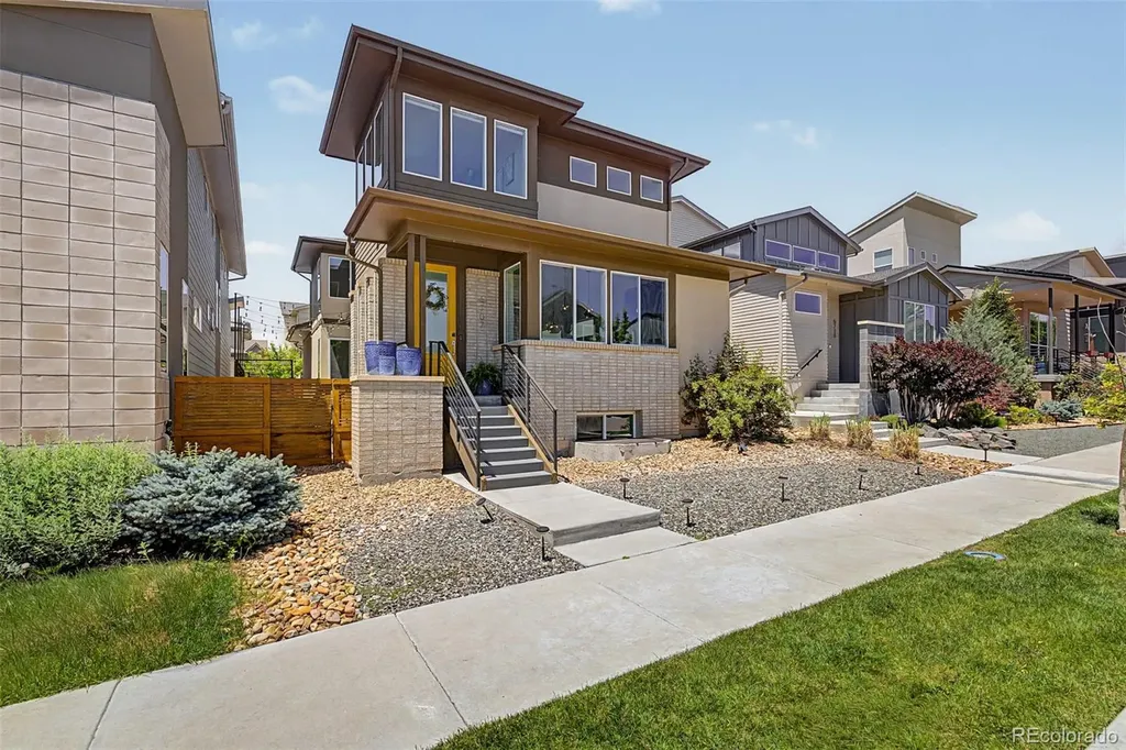 6707 Mariposa Court Denver CO 80221