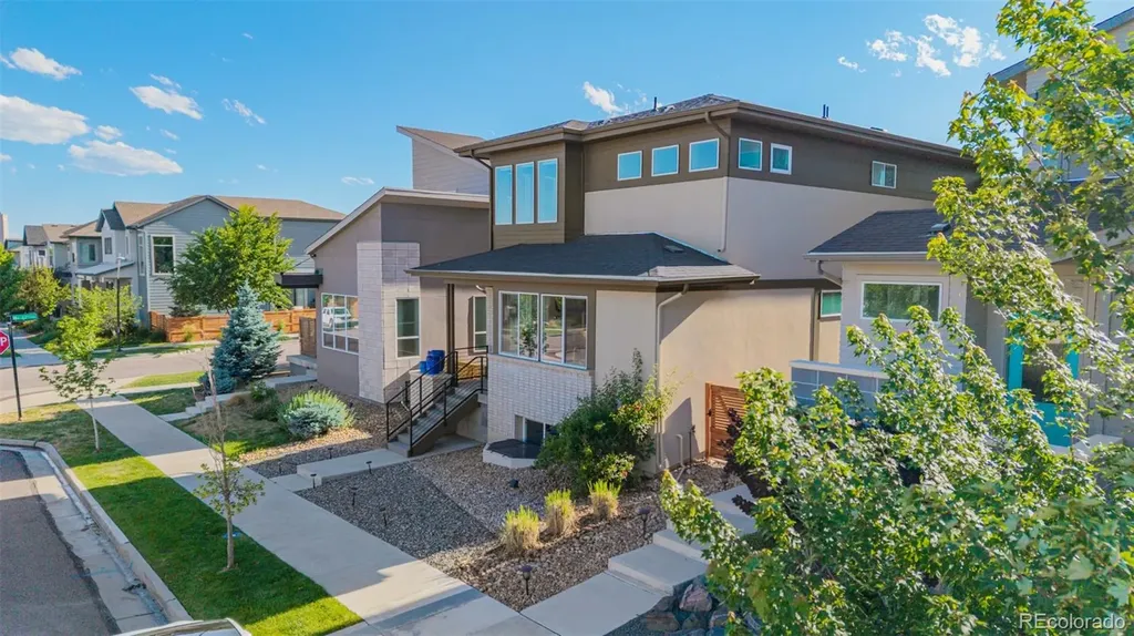 6707 Mariposa Court Denver CO 80221