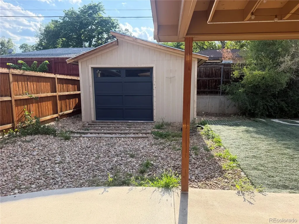 1223 S Eaton Street Denver CO 80232