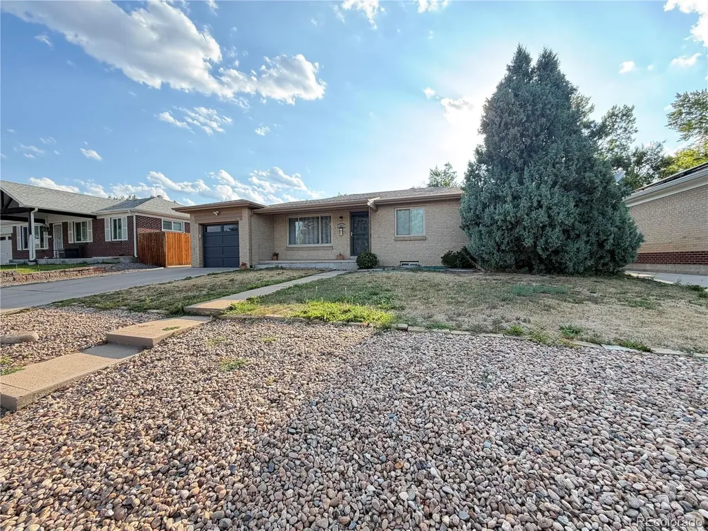 1223 S Eaton Street Denver CO 80232